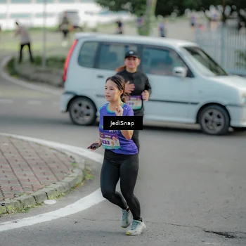 Runner Photo 8332420