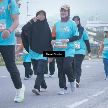 Runner Photo 8332426