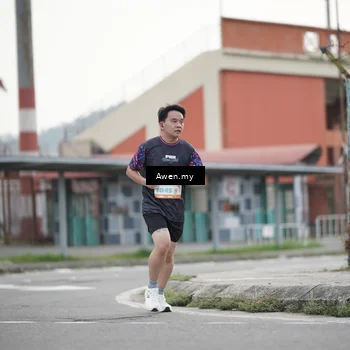Runner Photo 8332430
