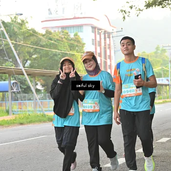 Runner Photo 8332434
