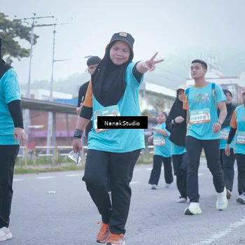 Runner Photo 8332435