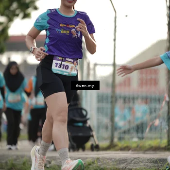 Runner Photo 8332436