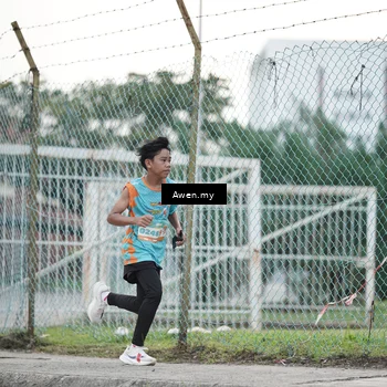Runner Photo 8332437