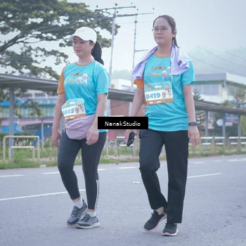 Runner Photo 8332439