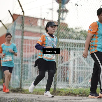Runner Photo 8332441