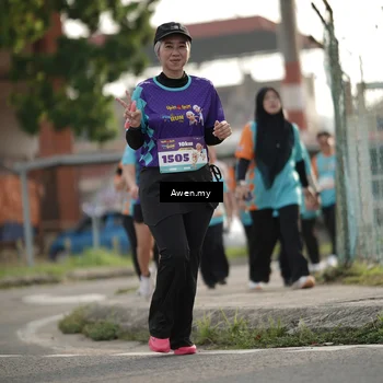 Runner Photo 8332457