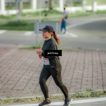 Runner Photo 8332460