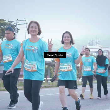 Runner Photo 8332478