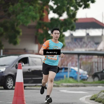 Runner Photo 8332483