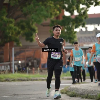 Runner Photo 8332490