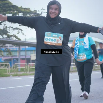 Runner Photo 8332496