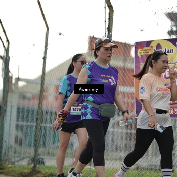 Runner Photo 8332596