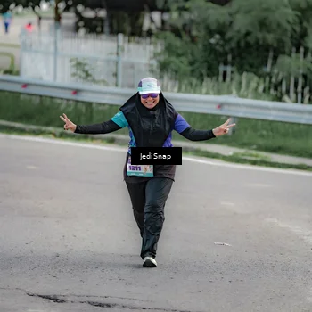 Runner Photo 8332611