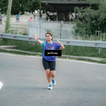 Runner Photo 8332630