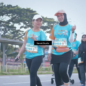 Runner Photo 8332654