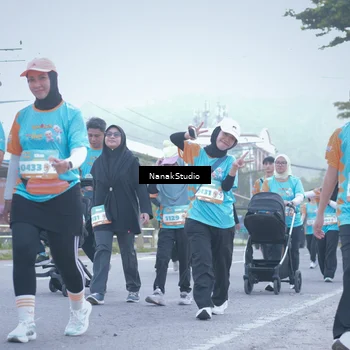 Runner Photo 8332657