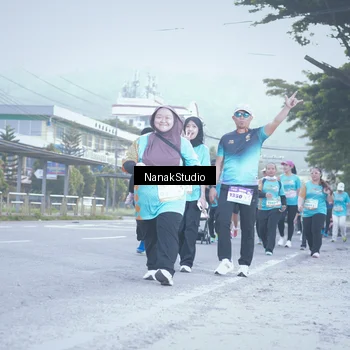 Runner Photo 8332683