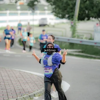 Runner Photo 8332687