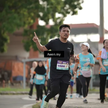 Runner Photo 8332689