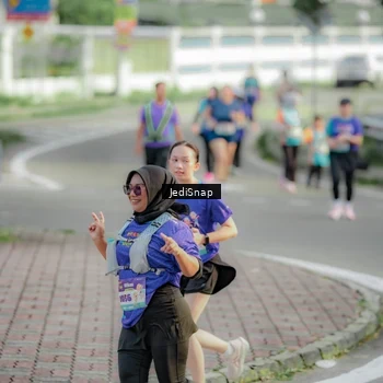 Runner Photo 8332701