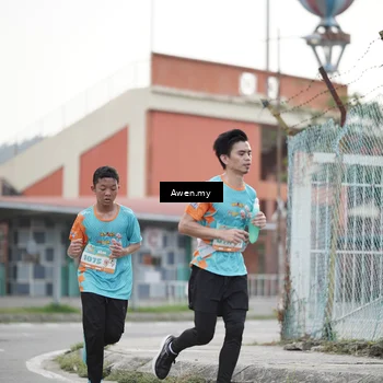 Runner Photo 8332737