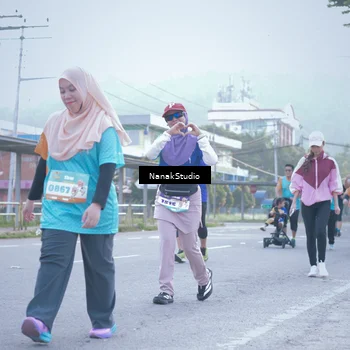 Runner Photo 8332761