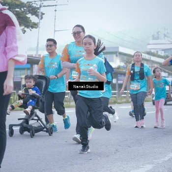 Runner Photo 8332774