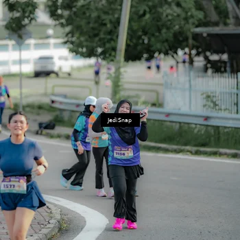 Runner Photo 8332783