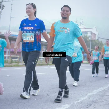 Runner Photo 8332787