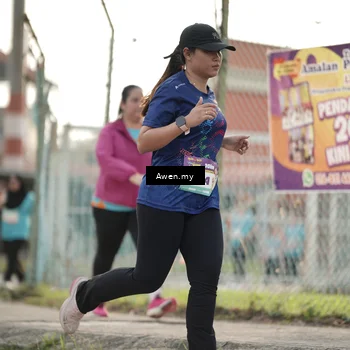 Runner Photo 8332789