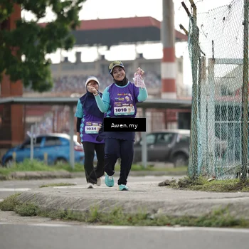 Runner Photo 8332798