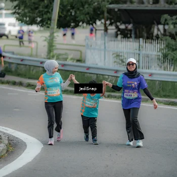 Runner Photo 8332821