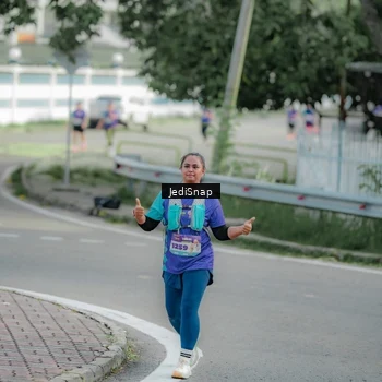 Runner Photo 8332899