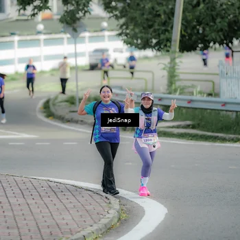 Runner Photo 8332934