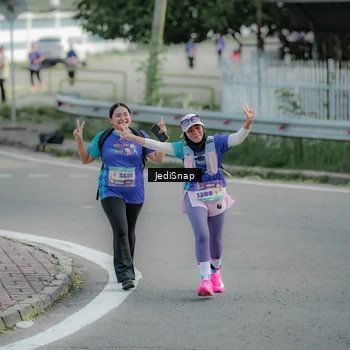 Runner Photo 8332953
