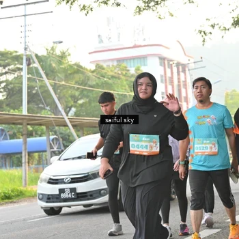 Runner Photo 8332968