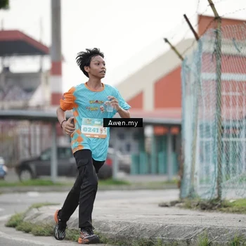 Runner Photo 8332971