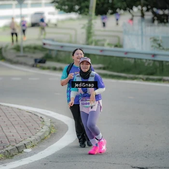 Runner Photo 8332973