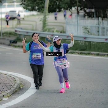 Runner Photo 8332984