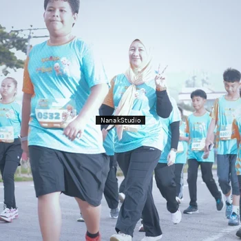 Runner Photo 8332996