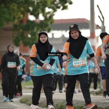 Runner Photo 8333000