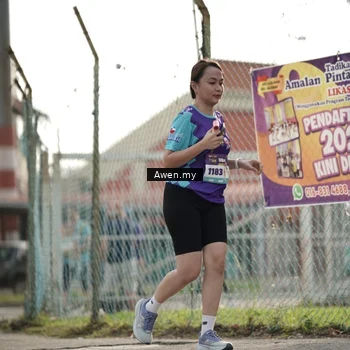 Runner Photo 8333009