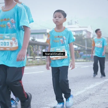 Runner Photo 8333015