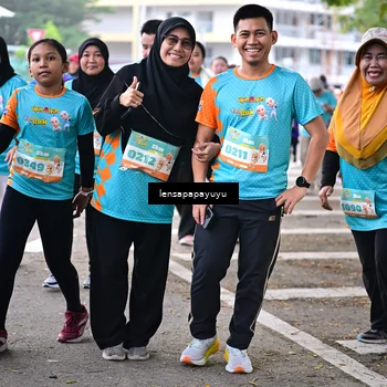 Runner Photo 8333036
