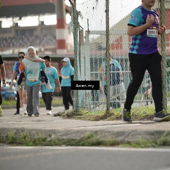 Runner Photo 8333057