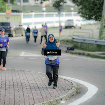 Runner Photo 8333087