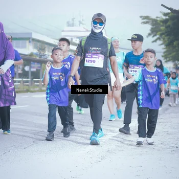 Runner Photo 8333126
