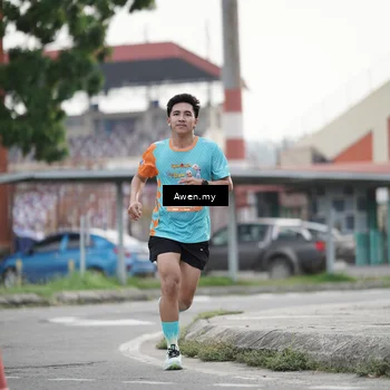 Runner Photo 8333158