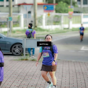 Runner Photo 8333229