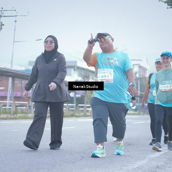 Runner Photo 8333242